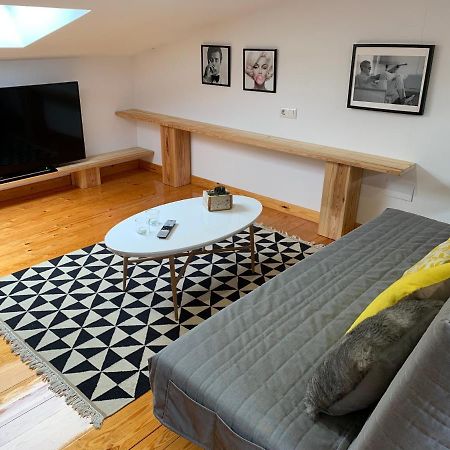Appartement Oktheway Praza Do Conde à Pontedeume Extérieur photo
